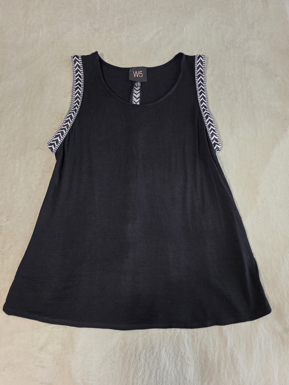 W5 Black Tank Top with Chevron Arm/Back Trim Size:M